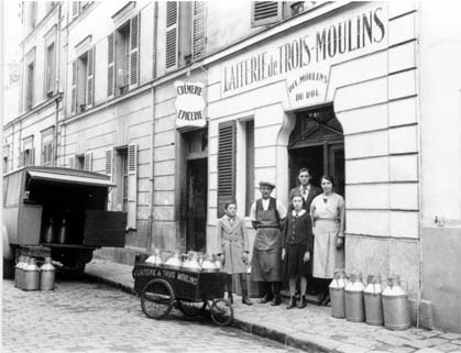 camionnette De Dion Bouton et Chariotte © archives Jonot