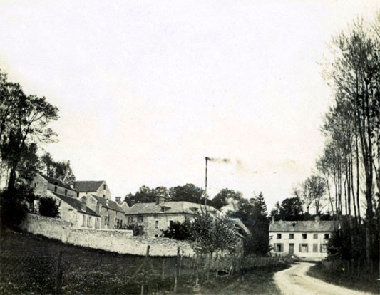 le bas de Trois-Moulins